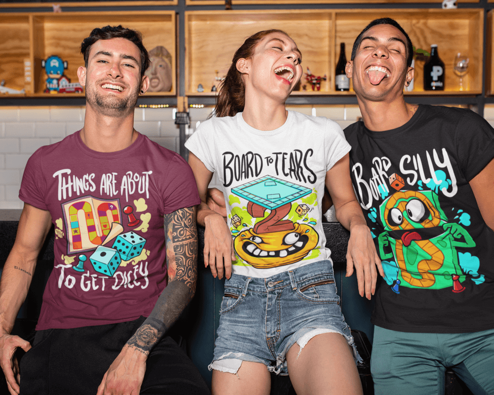 Friends at the bar with board game t-shirts - dying of boardom - Shop the Look mobile